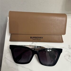 Burberry Black Sunglasses with Tan Case